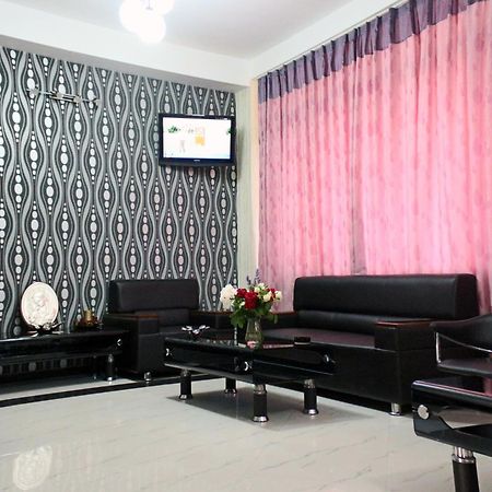 Hotel Cristal Năvodari المظهر الخارجي الصورة