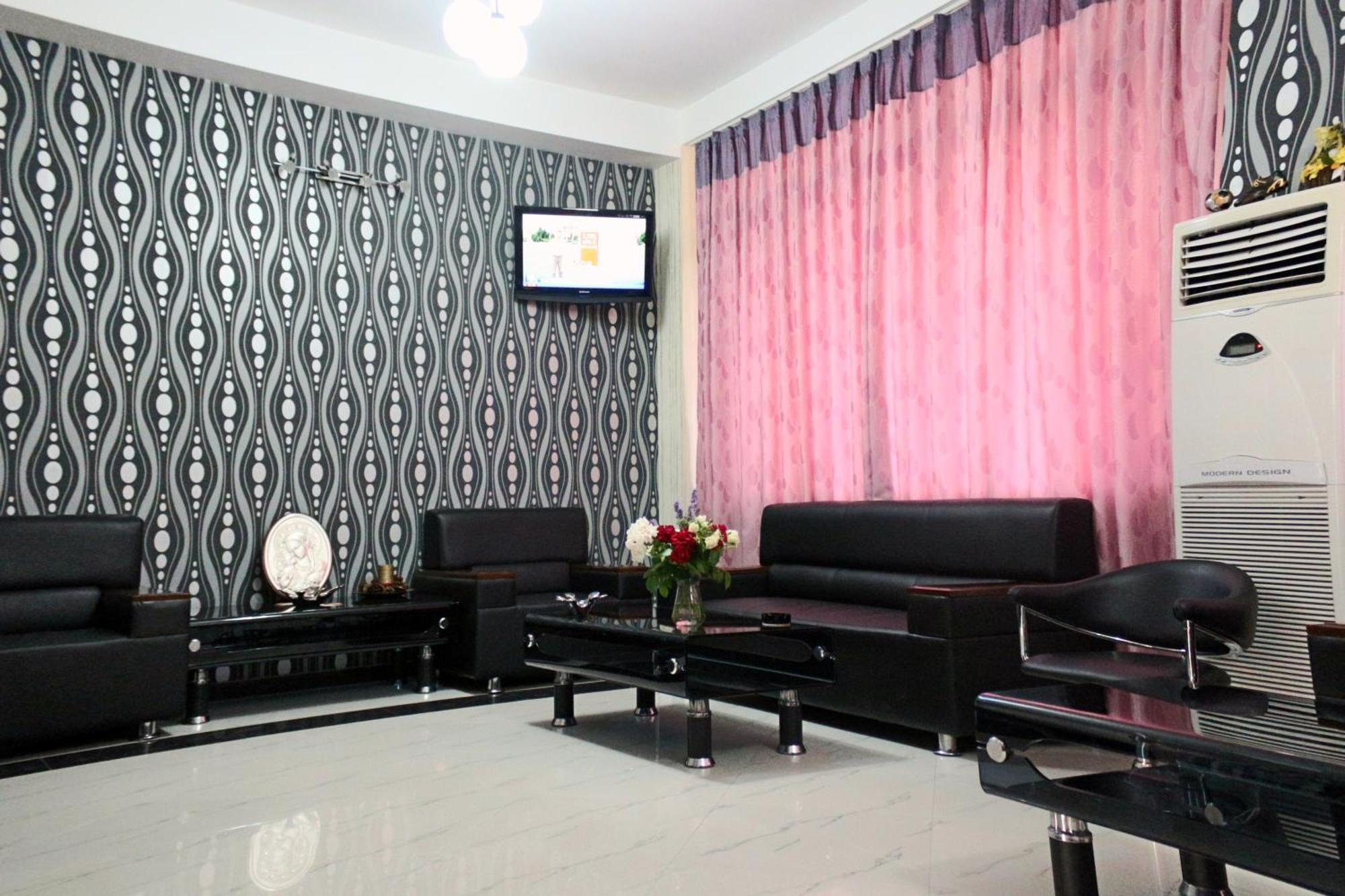 Hotel Cristal Năvodari المظهر الخارجي الصورة