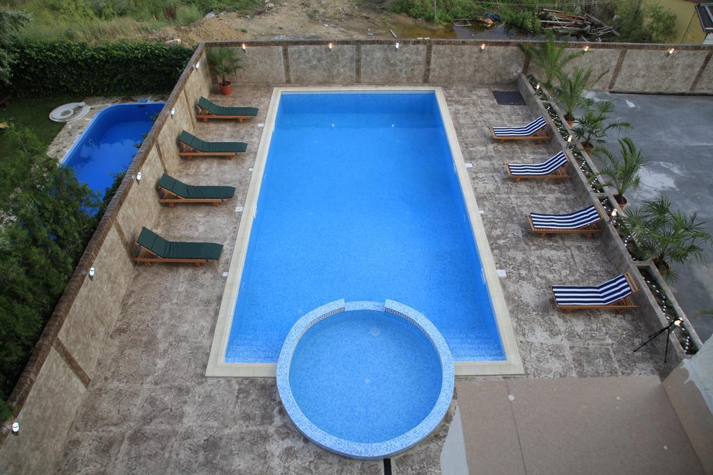 Hotel Cristal Năvodari المظهر الخارجي الصورة